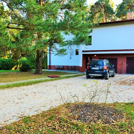 Ubytovani V Klanovicich - Forest Garden Villa Прага Екстериор снимка